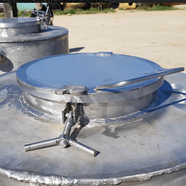 Емкости с конусом 0,3 куб.м,