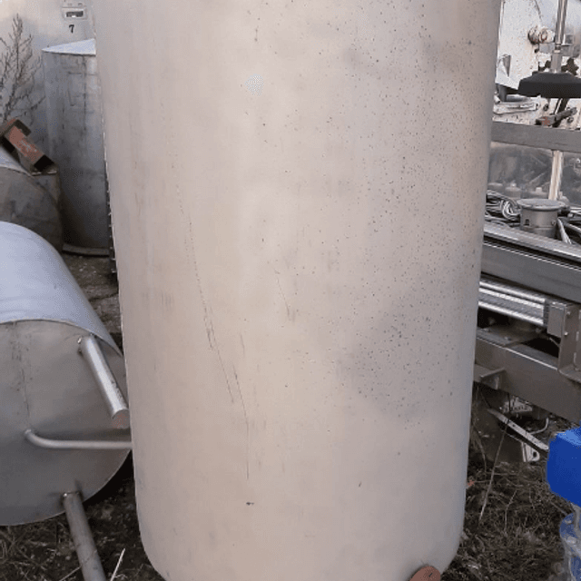 Емкости 0,3 куб.м.