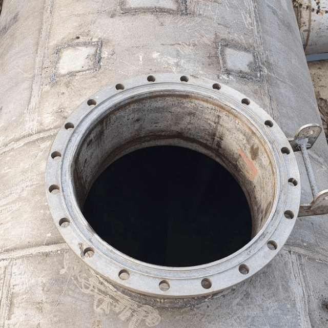 Емкость 6 куб.м. - 3,4м общая длина