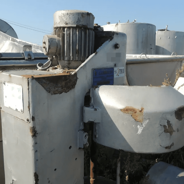 Закатка жест.банок инв.7918