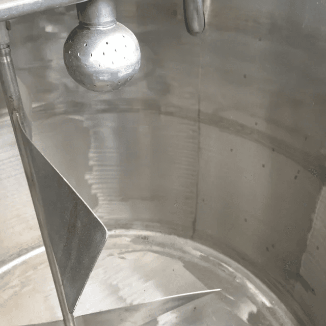 Емкость ОЗУ 630л инв.6221