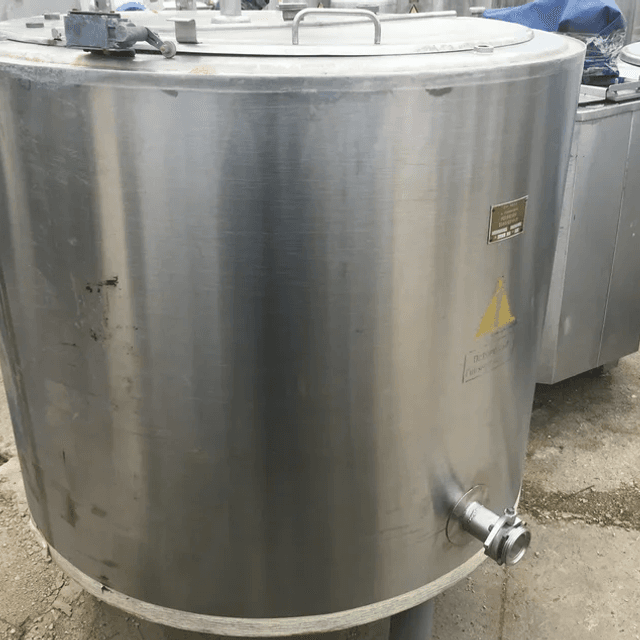 Емкость ОЗУ 630л инв.6221