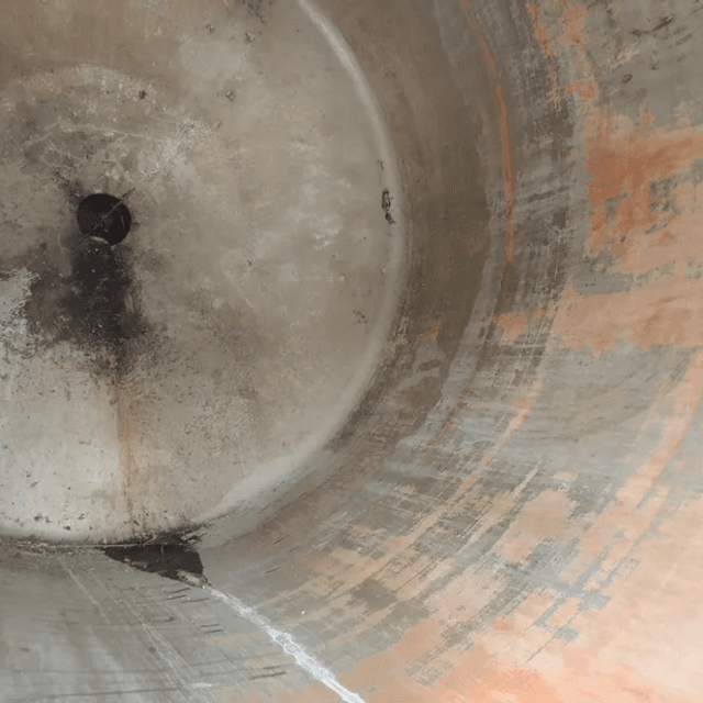 Емкость 10 куб.м. утепленная с рубашкой