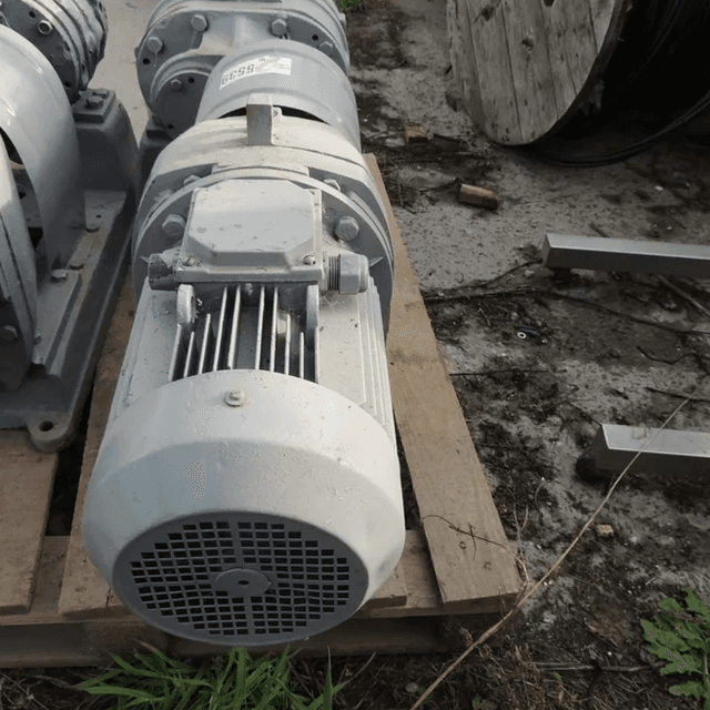 Насос шестеренчатый 10 м3 инв.5514