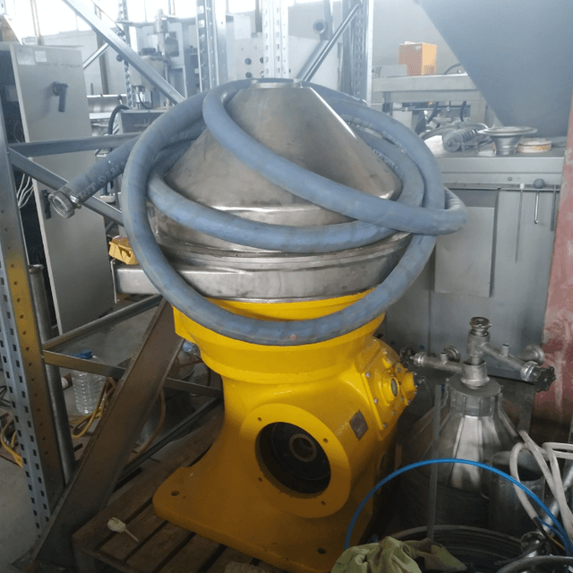 Сепаратор-сливкоотделитель Ж5-ОС2-НС 10куб/час инв.1721