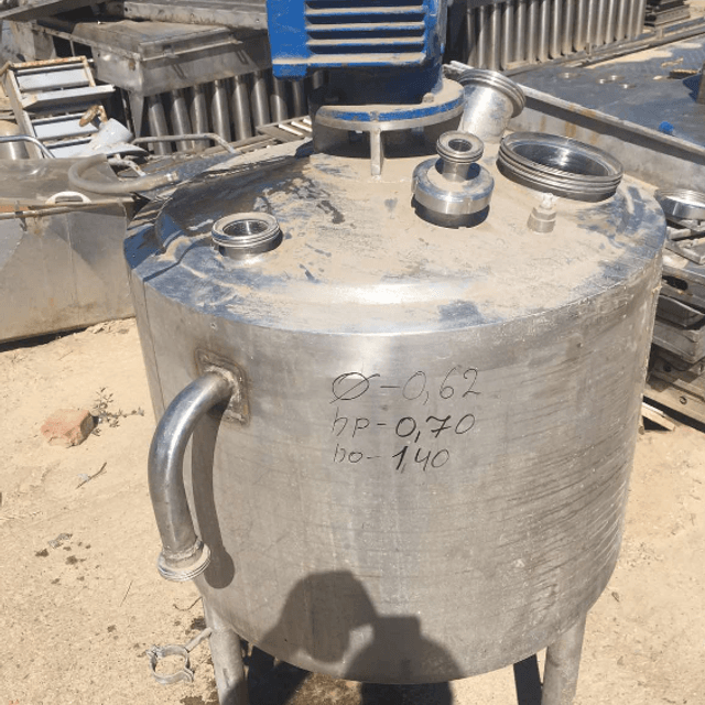 Емкость с мешалкой инв.7671