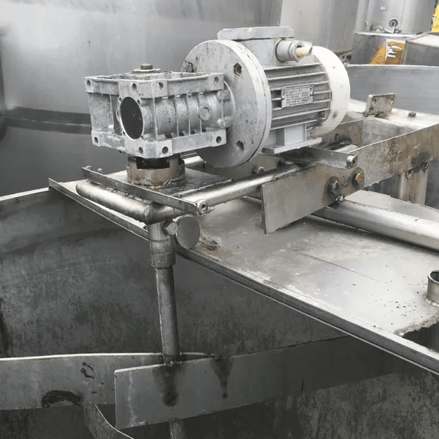 Емкость ВДП-600л инв.8824