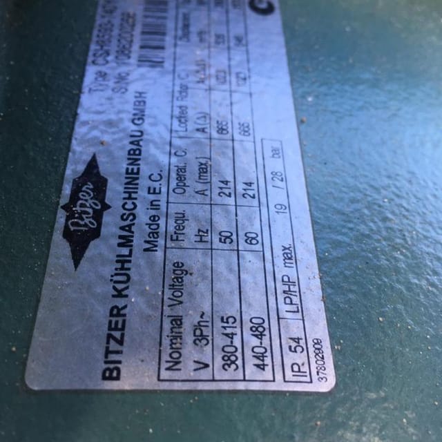 Чиллер 430-460 кВт инв.6128