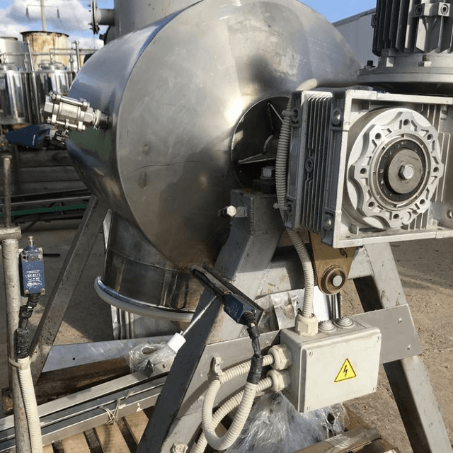 Маслобойка новая 200л с пультом инв.6176