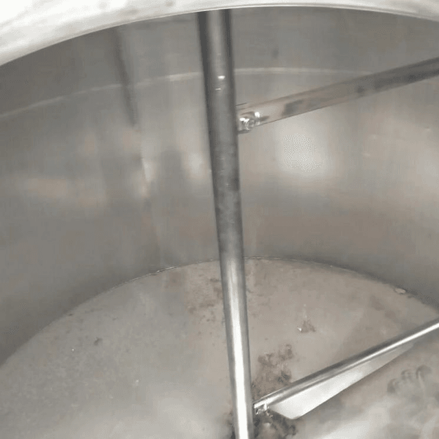 Емкость ВДП 2000л инв.8759