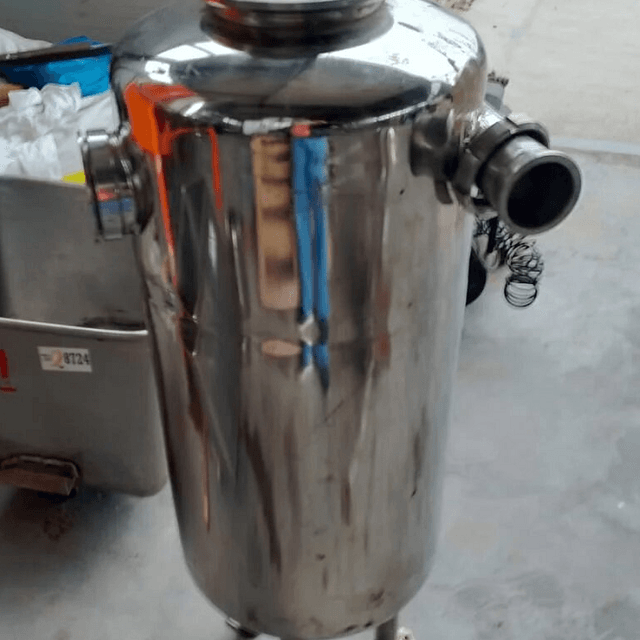 Емкость пеногасителя 0,1куб.м инв.8755