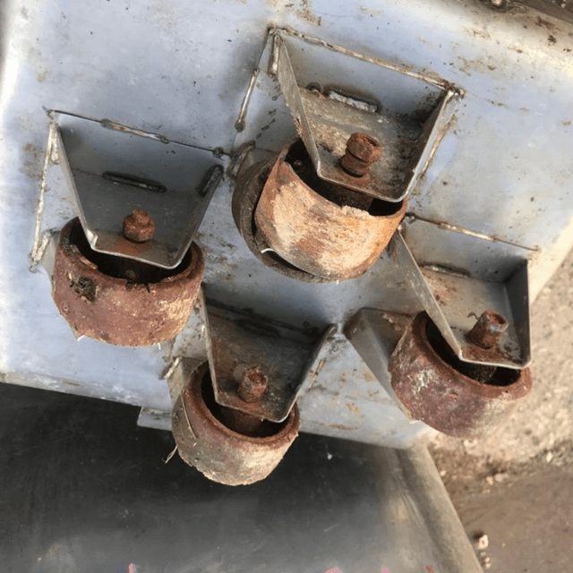 Тележки чебурашки 100л инв.8728