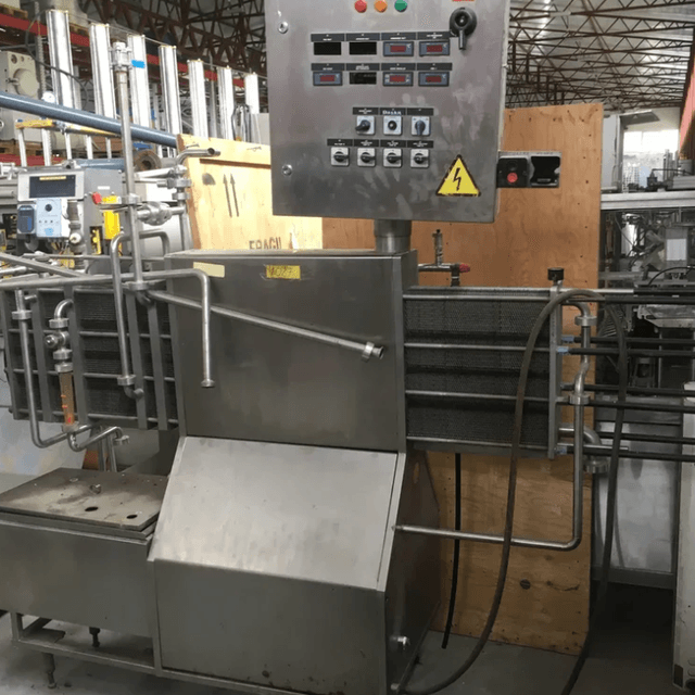 Пастеризатор 1000л инв.8831