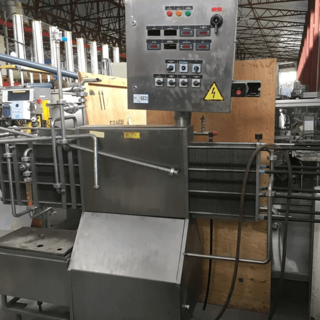 Пастеризатор 1000л инв.8831