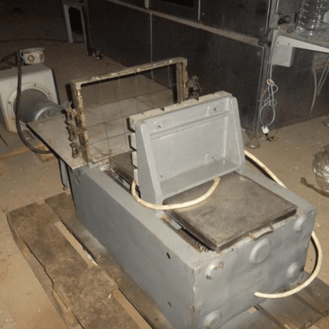 Маслорезка струнная инв.5875