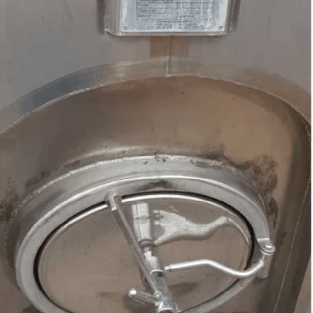 Емкость 50 кубов нерж