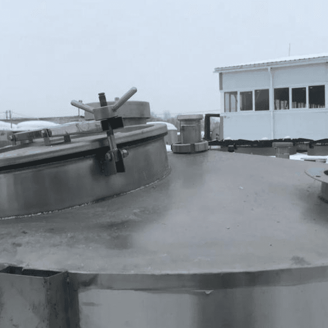 Емкость 1,5м3 инв.8386