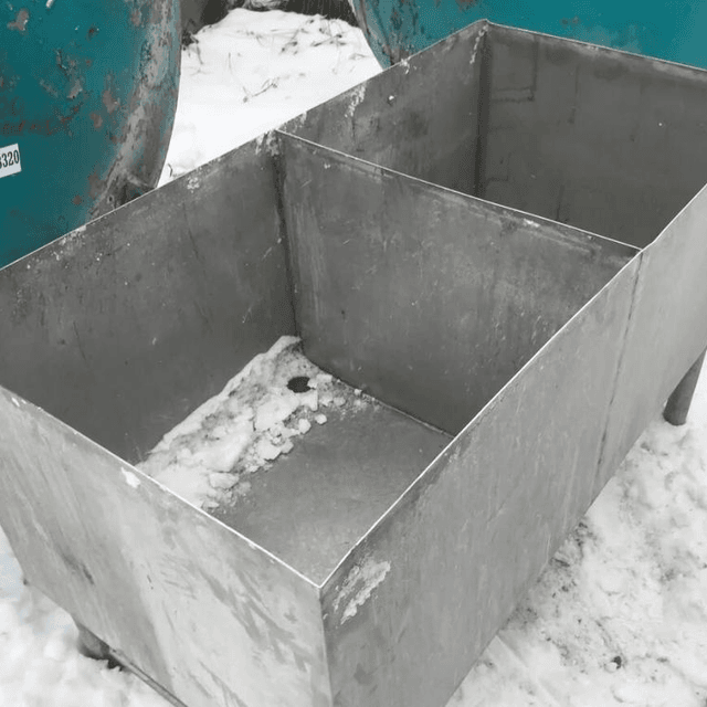 Мойка двухсекционная 380л инв.8394