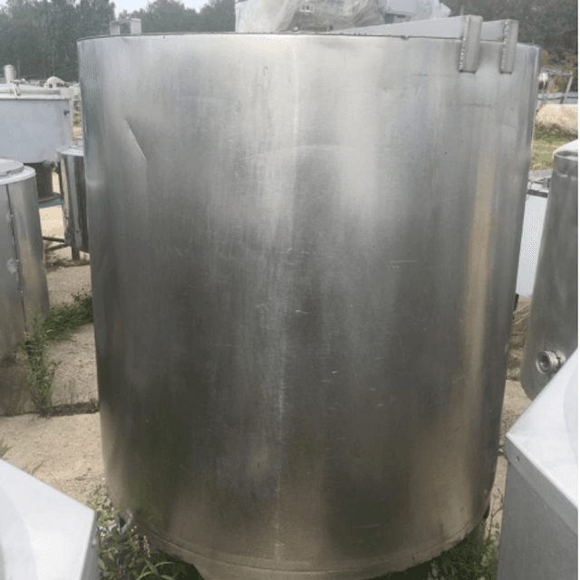 Емкость 1200л инв.3268