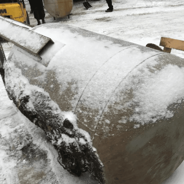 Емкость толстостенная 1000л инв.8373