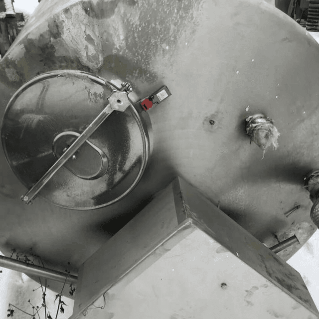 Емкость 2м3 инв.8319