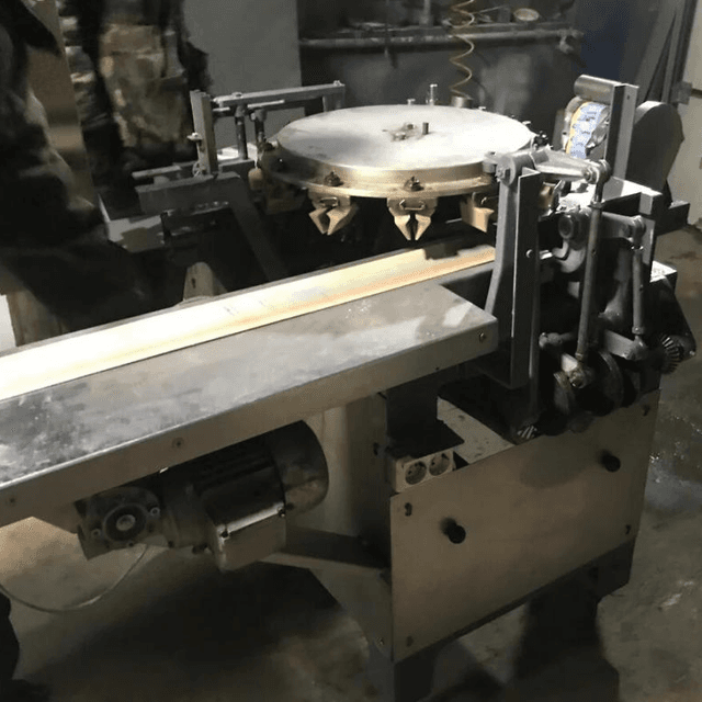 Заверточник инв.8365