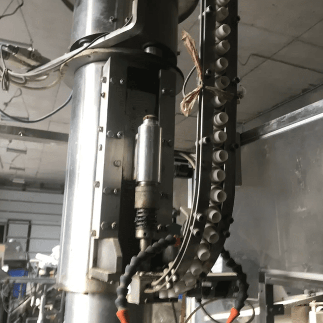 Укупор стекло-бутылок, пробка камю инв.8224