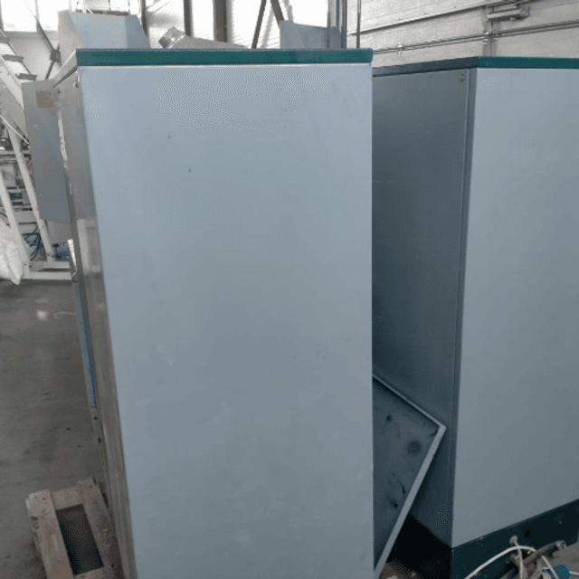 Полуавтомат выдува "Продвижение" со станцией разогрева инв.8234