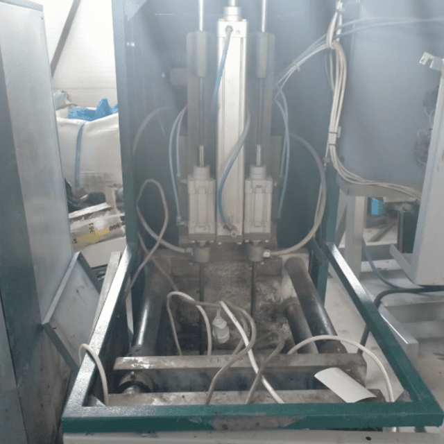 Полуавтомат выдува "Продвижение" со станцией разогрева инв.8234