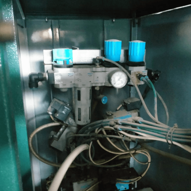 Полуавтомат выдува "Продвижение" со станцией разогрева инв.8234