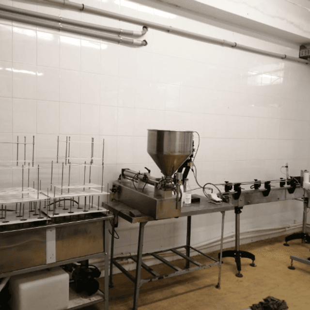 Полуавтоматическая линия розлива в ПЭТ инв.7154