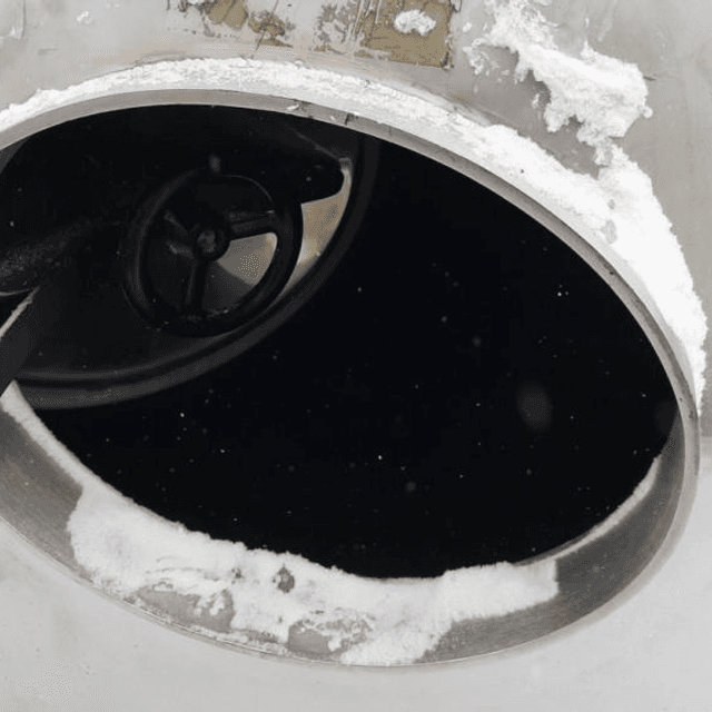 Емкости 7,9 куб.м.