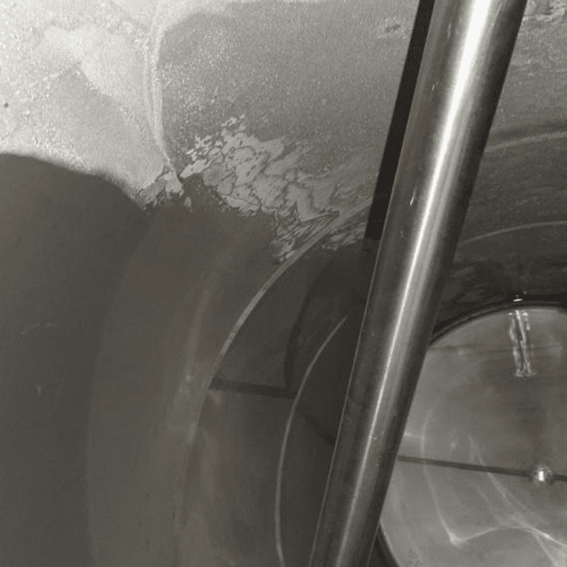 Емкости 7,9 куб.м.