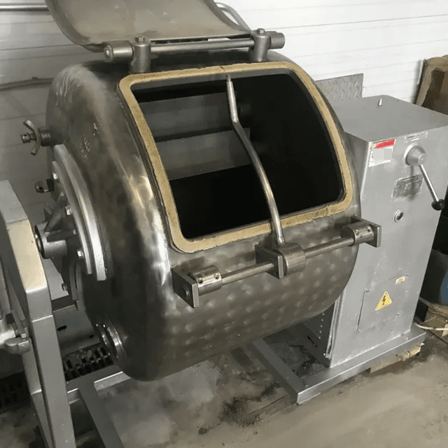 Маслобойка 200л е.1450