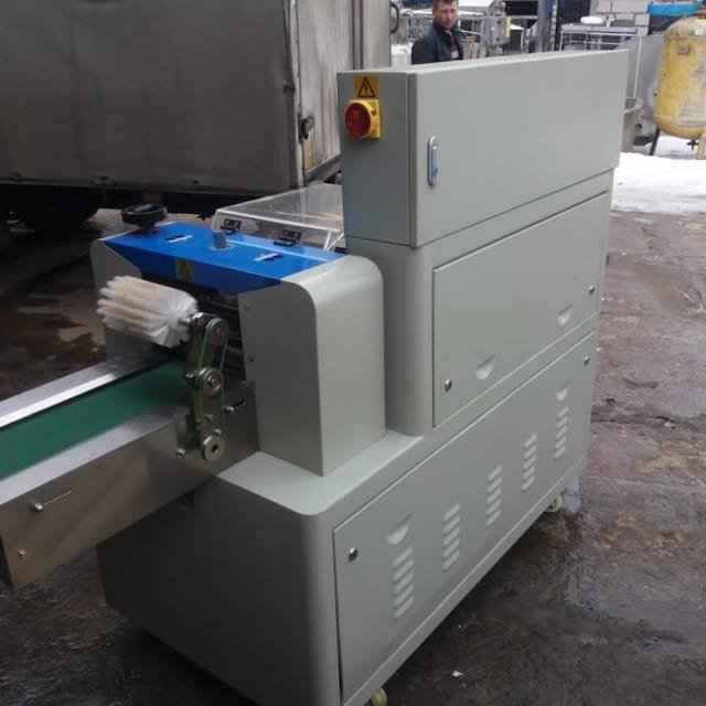 Горизонтальный упаковщик Bronkomatic 350 инв.8282