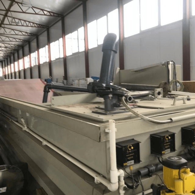 Машина очистки сточных вод