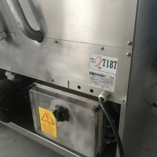 Вакуумный упаковщик Henkelmann инв.7187