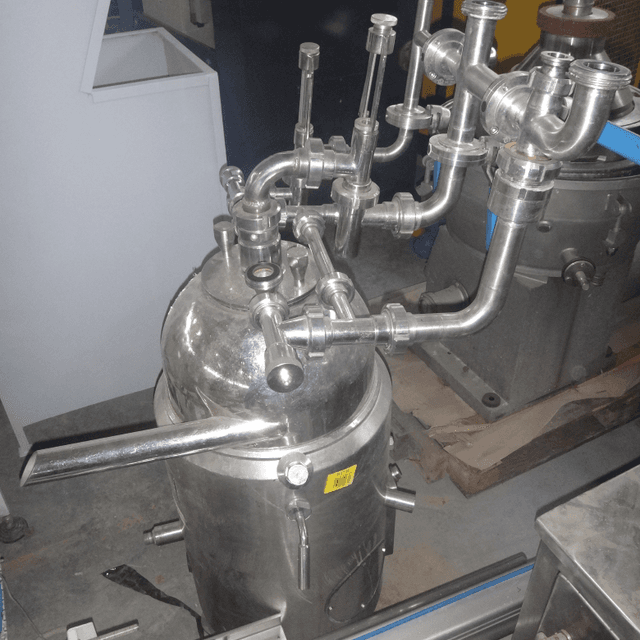 Сепаратор-сливкоотделитель Пьер Гуэрини 2,5 куб/час Франция инв.9292