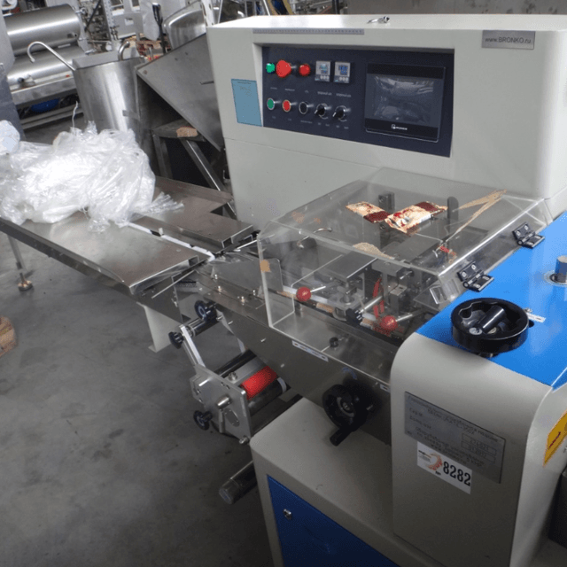 Горизонтальный упаковщик Bronkomatic 350 инв.8282