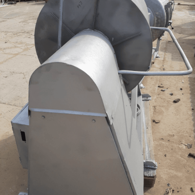 Маслобойка, объемом 400 л.