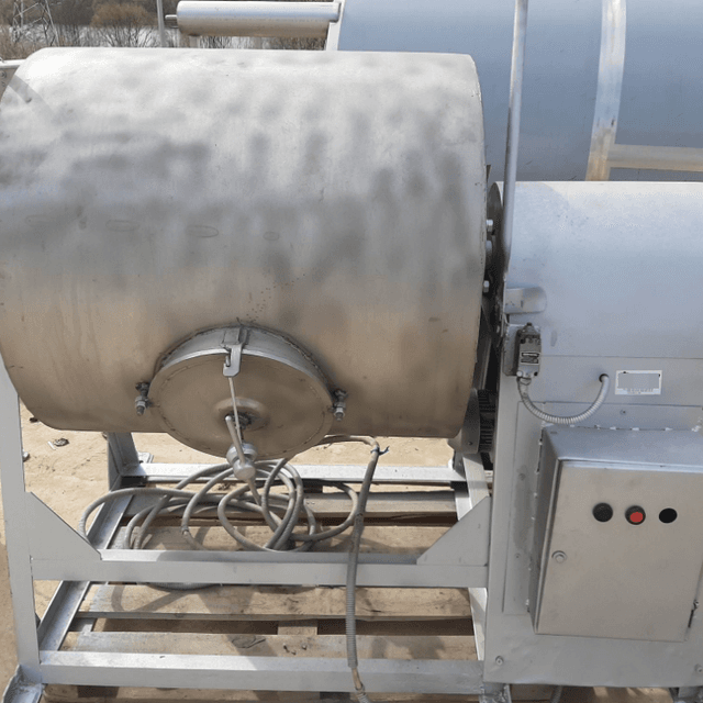 Маслобойка, объемом 400 л.