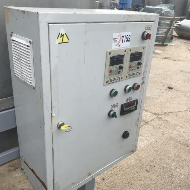 Смеситель сыпучих продуктов 2000л инв.7199