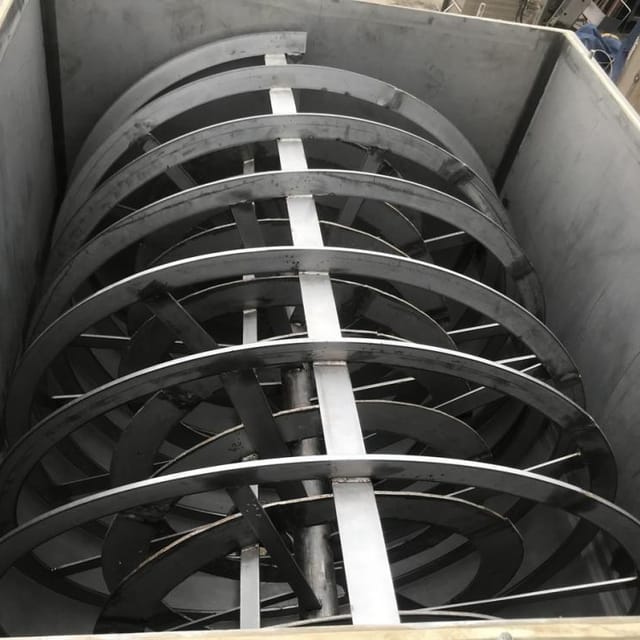 Смеситель сыпучих продуктов 2000л инв.7199