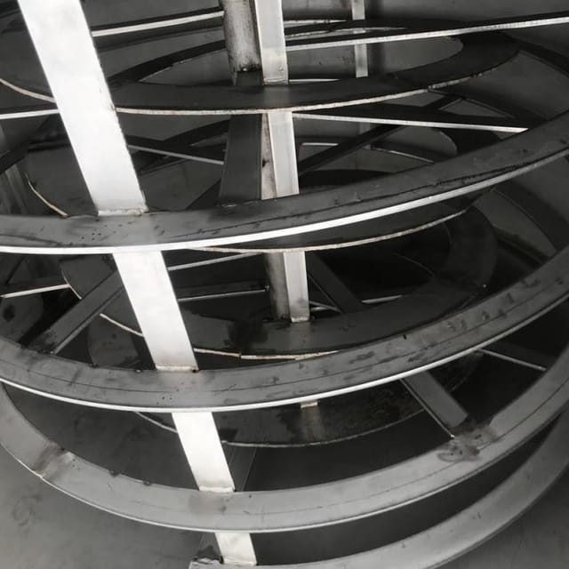 Смеситель сыпучих продуктов 2000л инв.7199