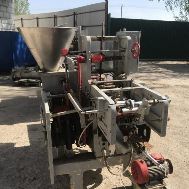 Автомат фасовки и упаковки плавленого сыра М6 АРУ по 100, 62,5 и 30гр инв.9129