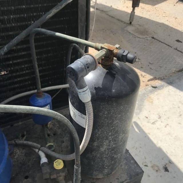 Танк охладитель 4000л с холодильным агрегатом инв.7116