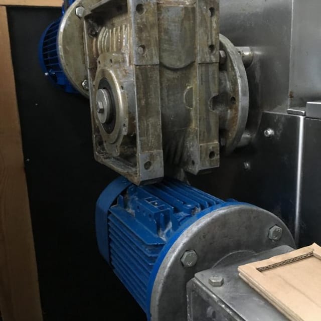 Пельменный аппарат Доминиони модель D320N инв.4008