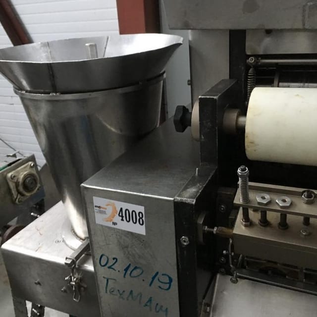 Пельменный аппарат Доминиони модель D320N инв.4008