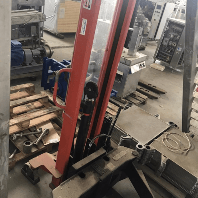 Кантователь рулонов инв.6126