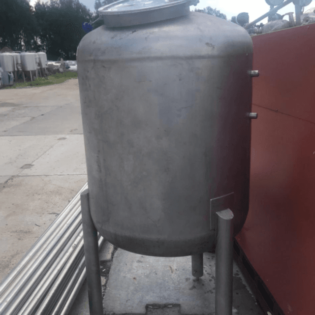 Емкость 500л инв.9251